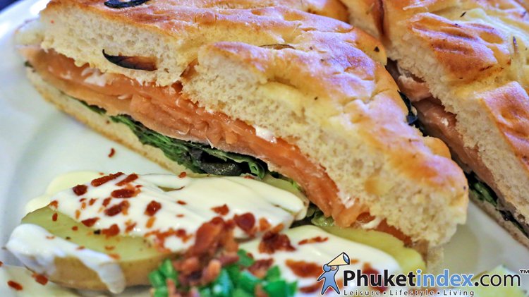 Food Recipes: Smoked Salmon Sandwich with Baked Potato